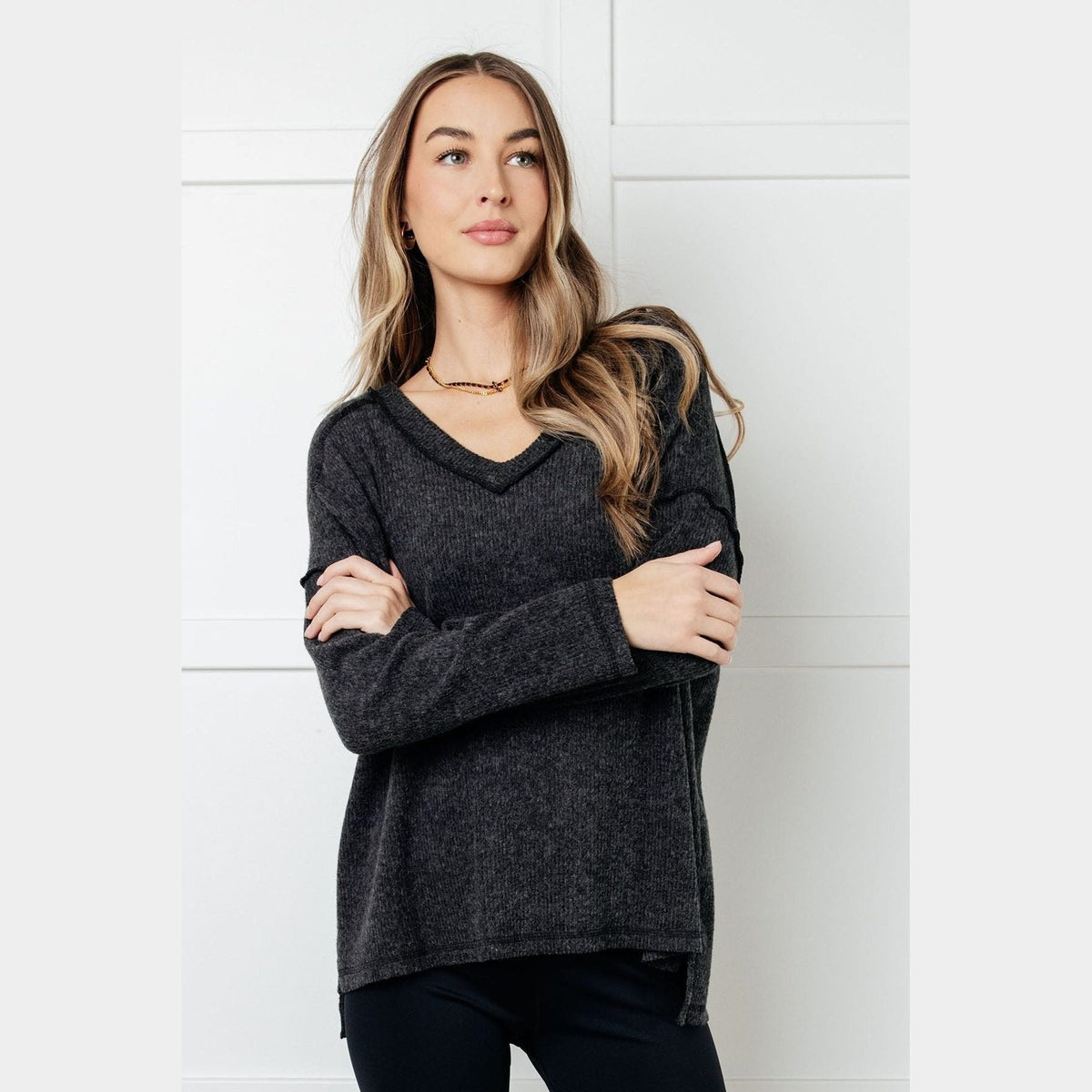 Basically Freezing Brushed Hacci Top in Black