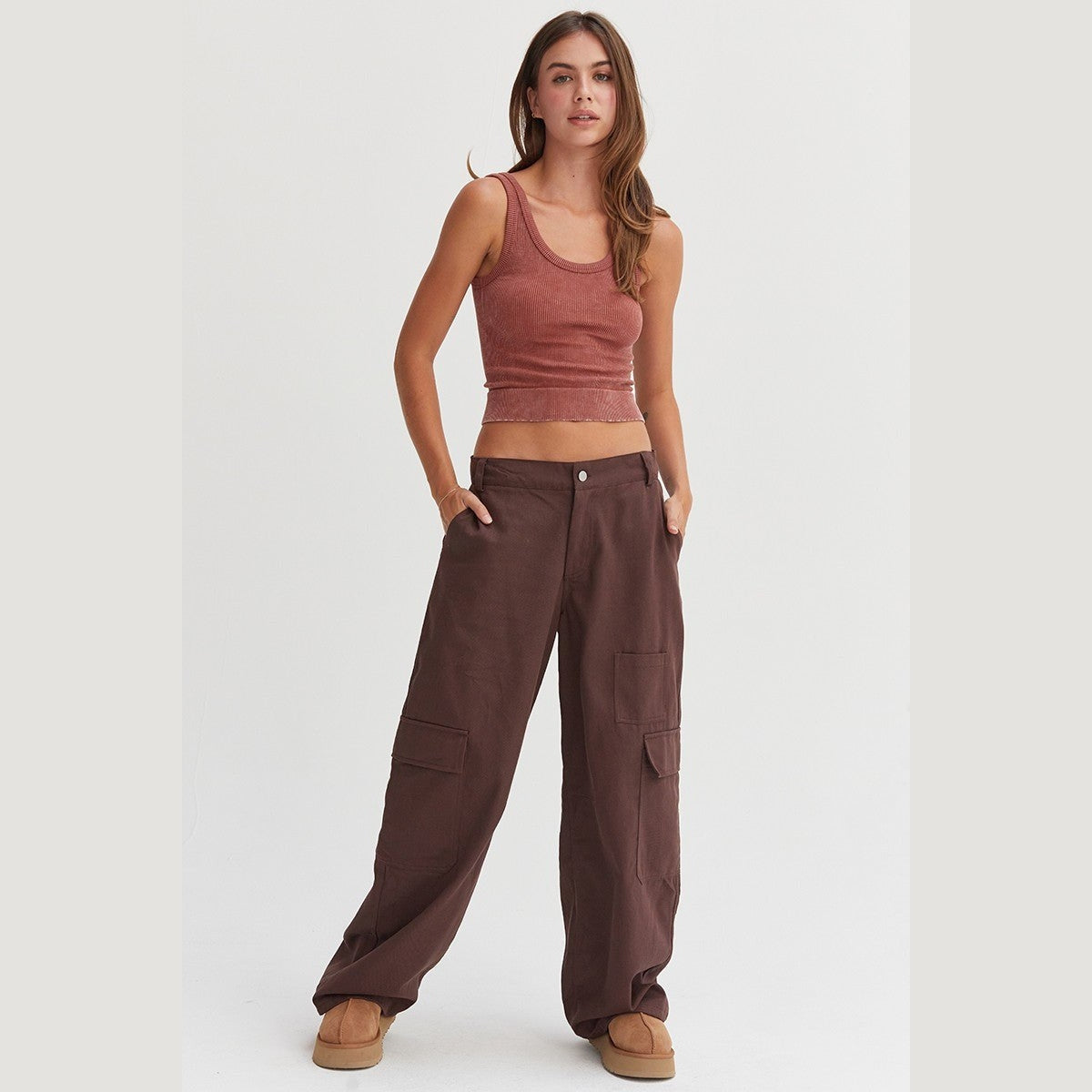 HYFVE Elastic Waist Wide-Leg Cargo Pants