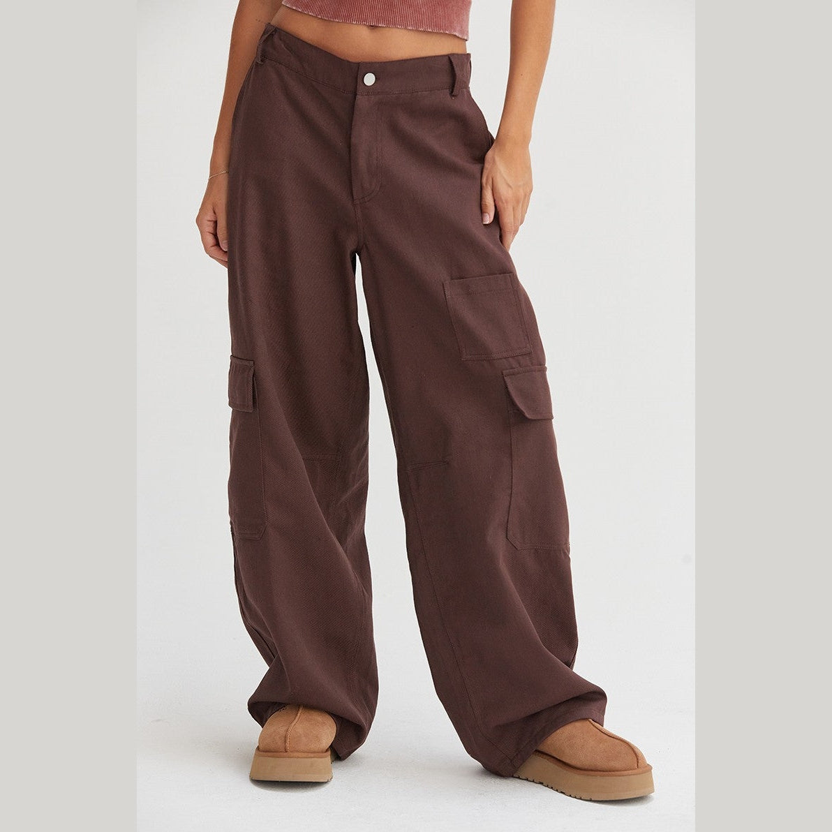 HYFVE Elastic Waist Wide-Leg Cargo Pants