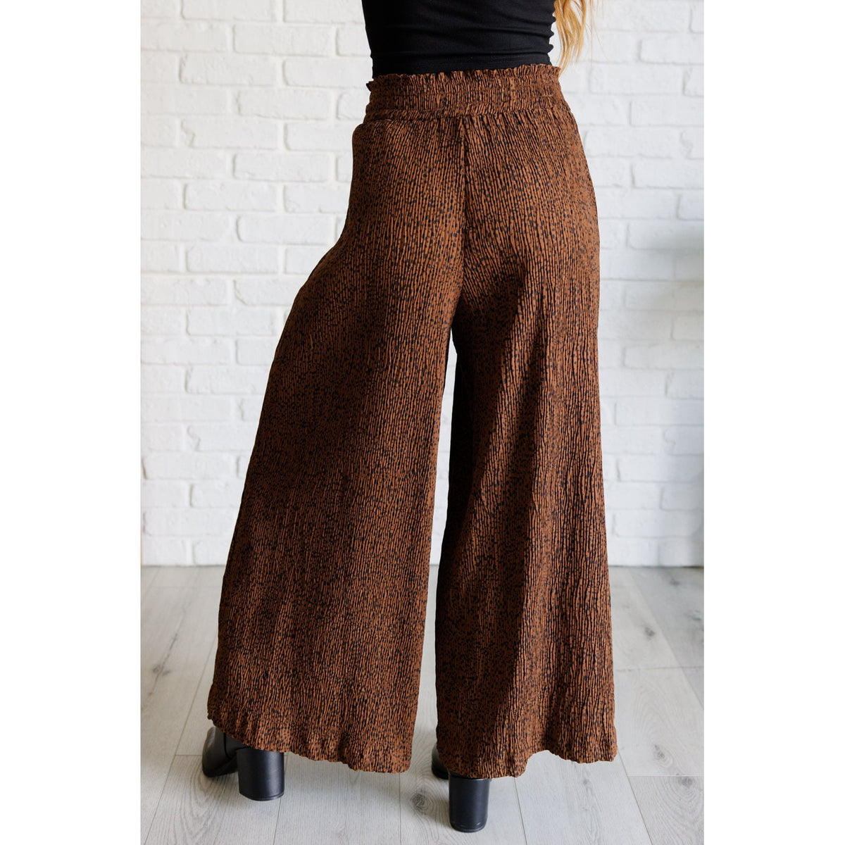 Harmony High Rise Wide Leg Pants in Brown