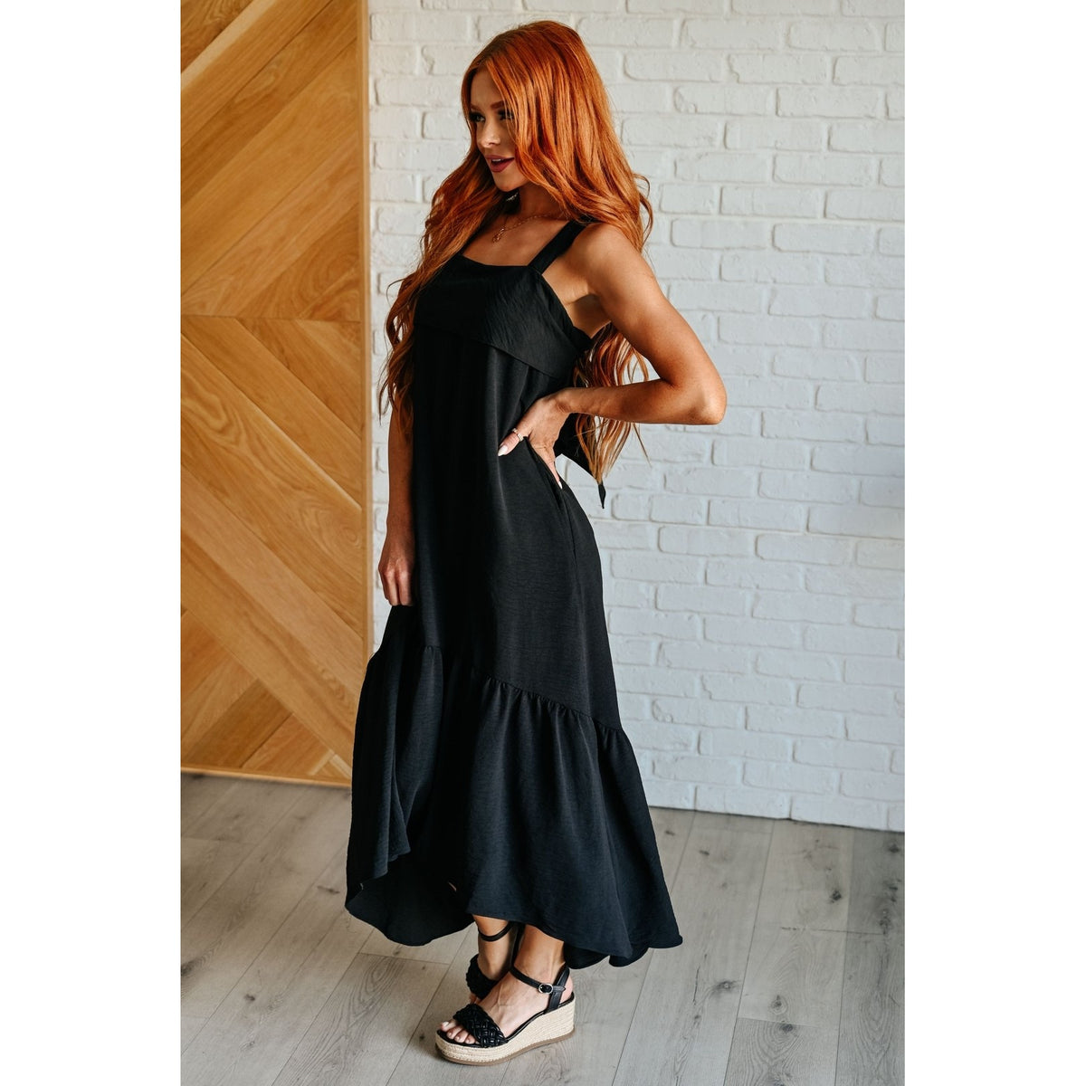 Into The Night Tie Back Maxi Dress