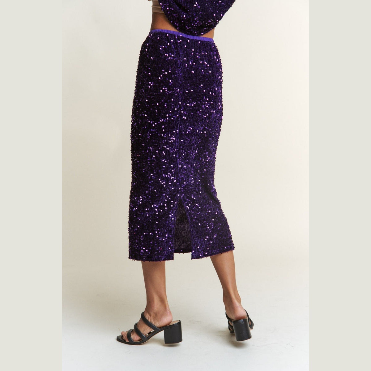 J.NNA Sequin Back Slit Midi Skirt