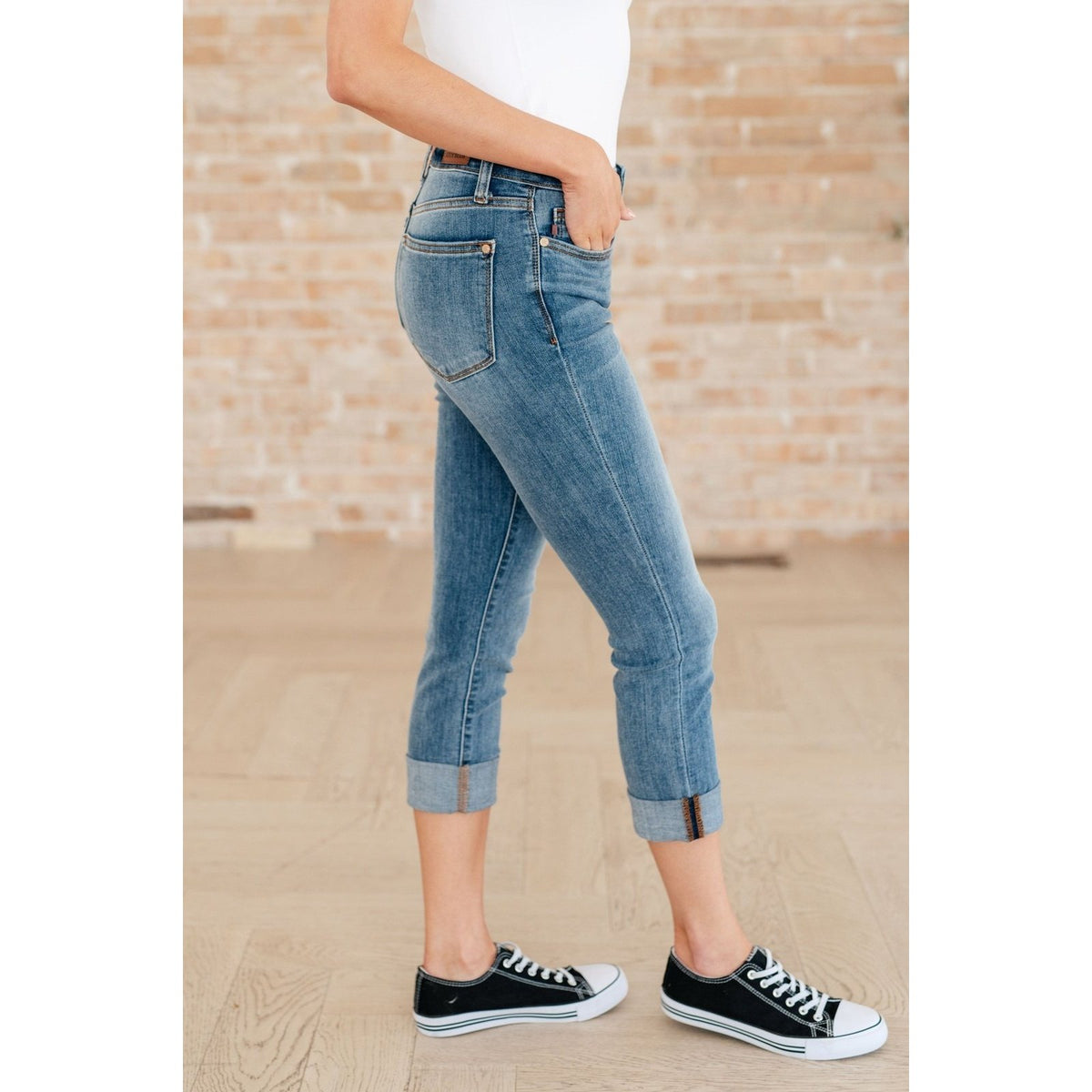 Laura Mid Rise Cuffed Skinny Capri Jeans