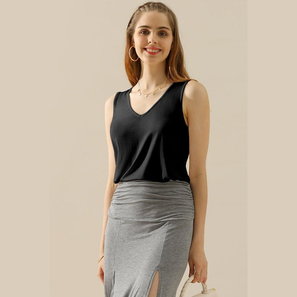 Ninexis Full Size V-Neck Curved Hem Tank