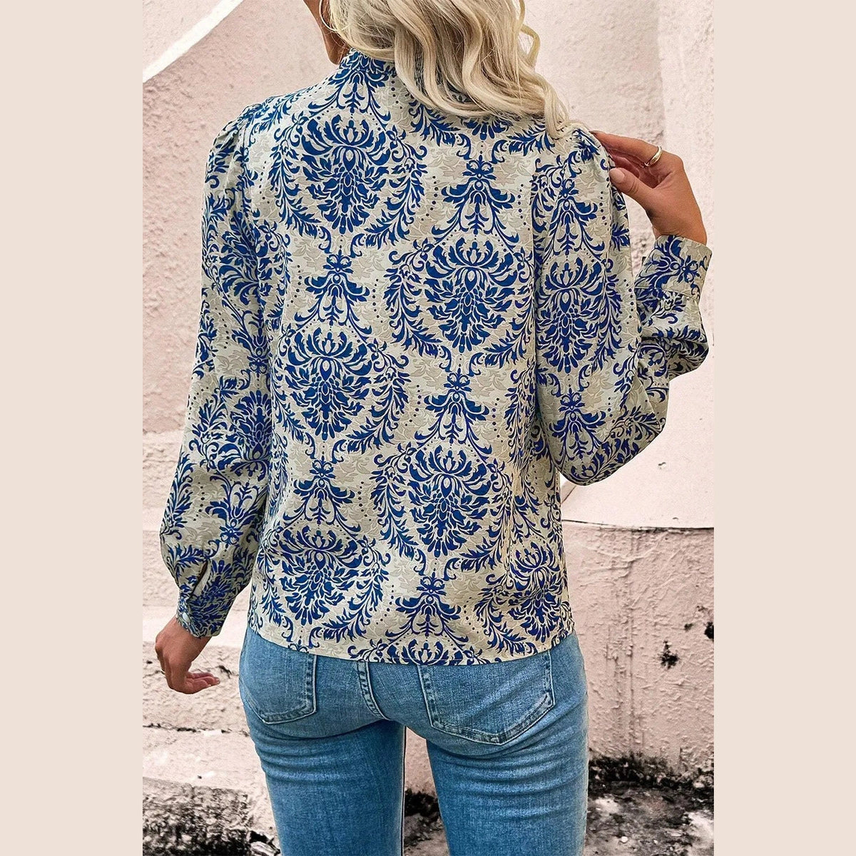 Printed Mock Neck Long Sleeve Shirt