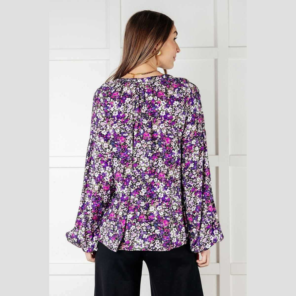 Pulled Together Ditsy Floral Bubble Sleeve Blouse