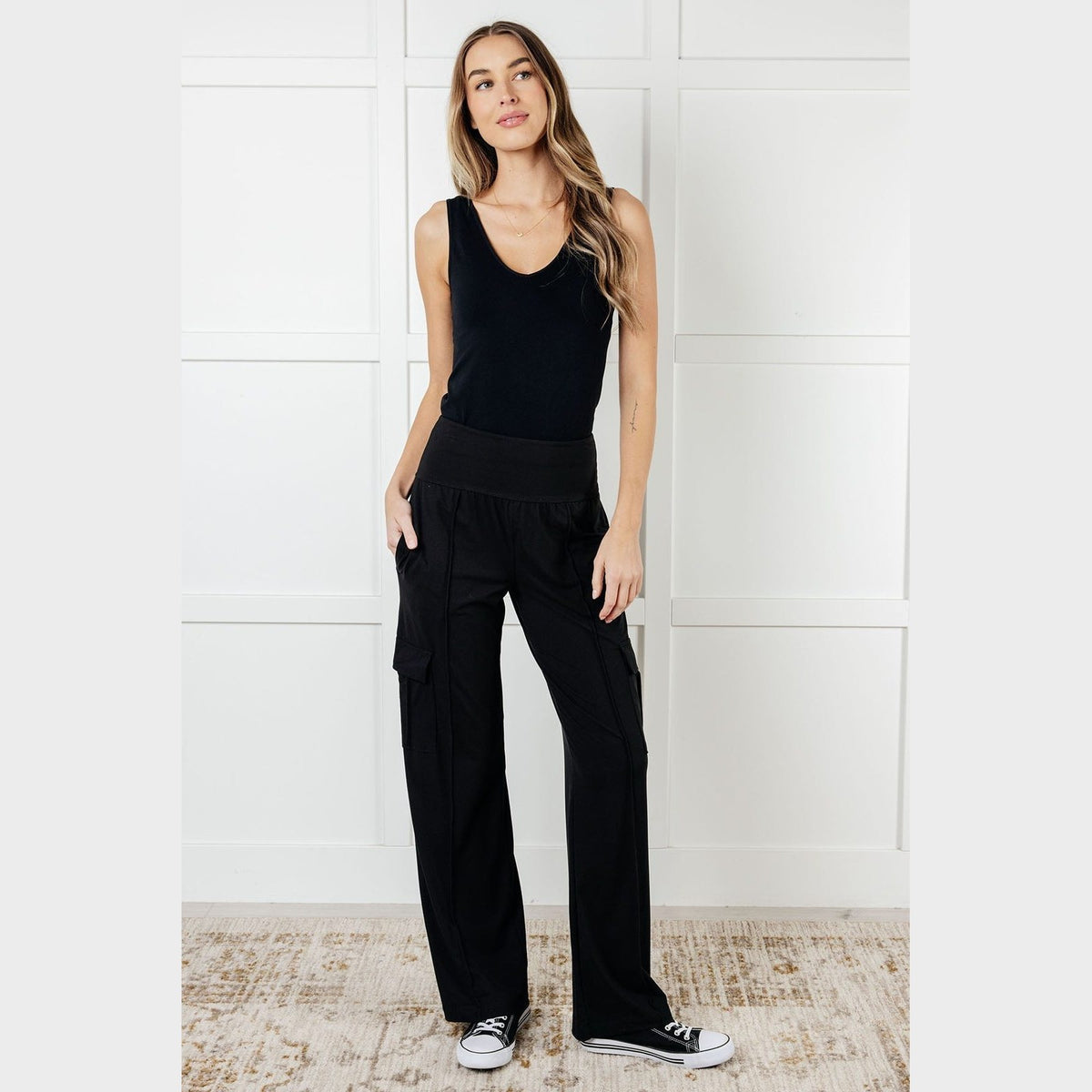 Race to Relax Cargo Pants in Black