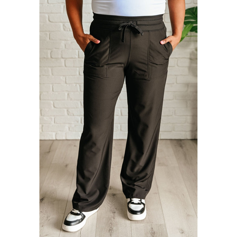 Runner's High Drawstring Joggers in Black