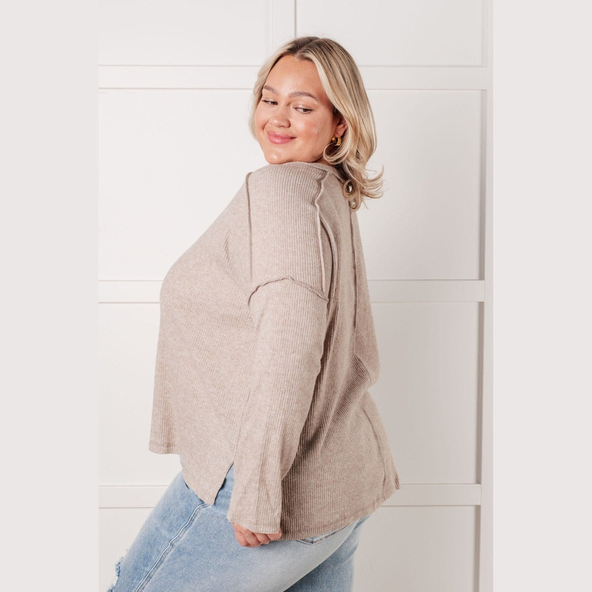 Simply Basic Ribbed Hacci Sweater in H Mocha