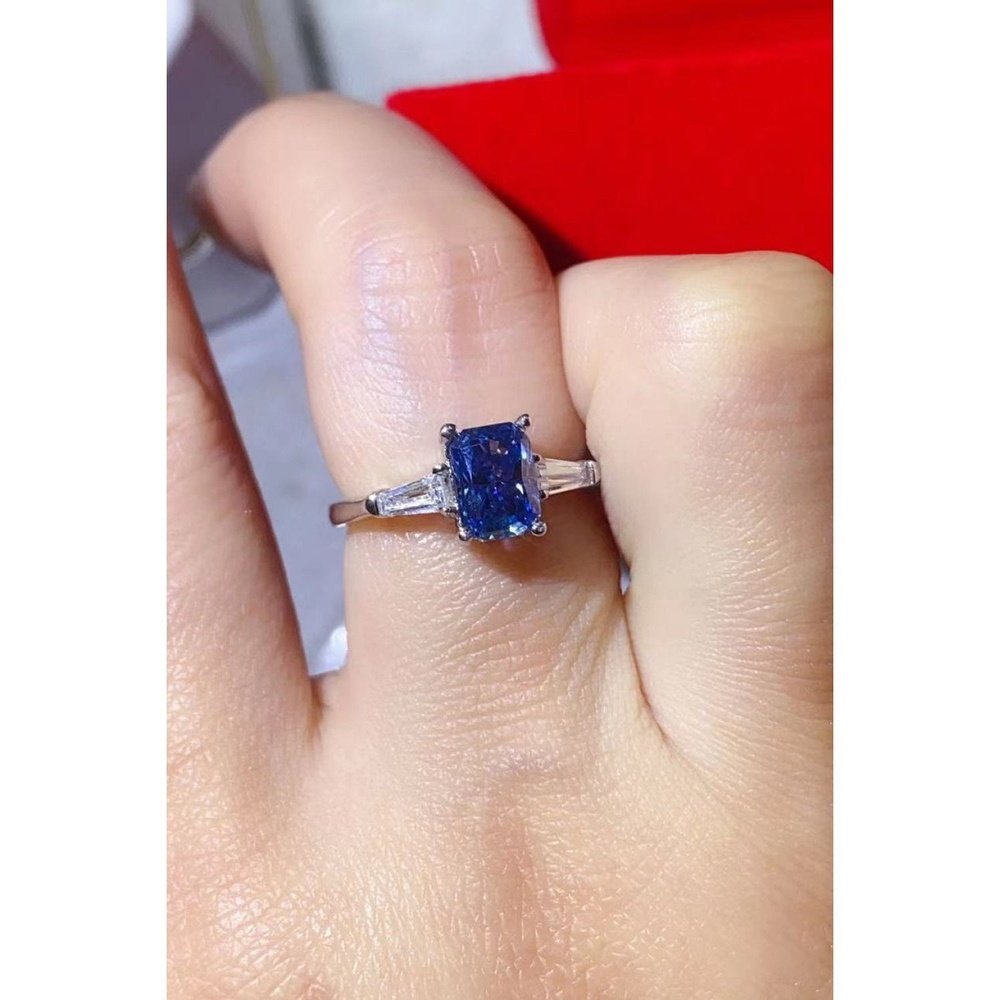 1 Carat Moissanite Platinum-Plated Rectangle Ring in Blue