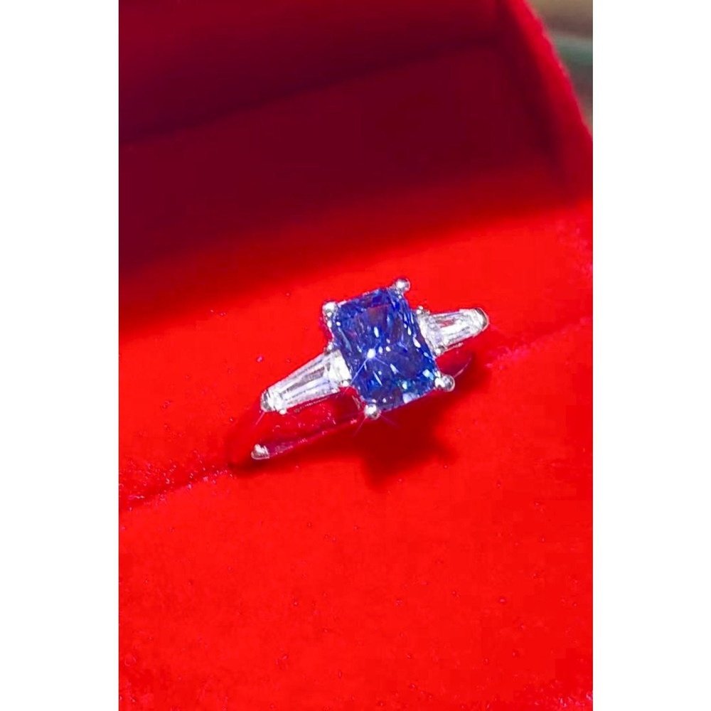 1 Carat Moissanite Platinum-Plated Rectangle Ring in Blue