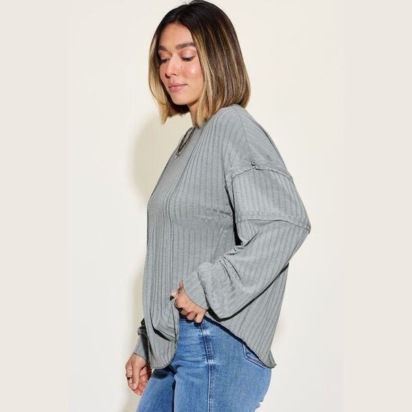 Basic Bae Full Size Ribbed Round Neck Long Sleeve T-Shirt