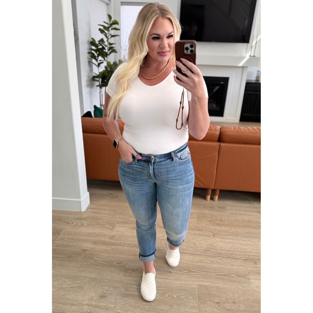 Laura Mid Rise Cuffed Skinny Capri Jeans